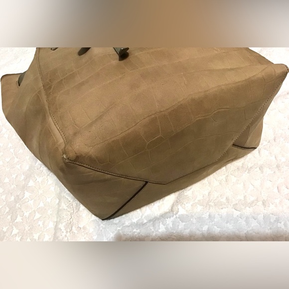 Celine Cabas Phantom Suede Belted Bag - Picture 10 of 16